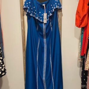 NWT Vineyard Vines long, strapless, maxi dress.